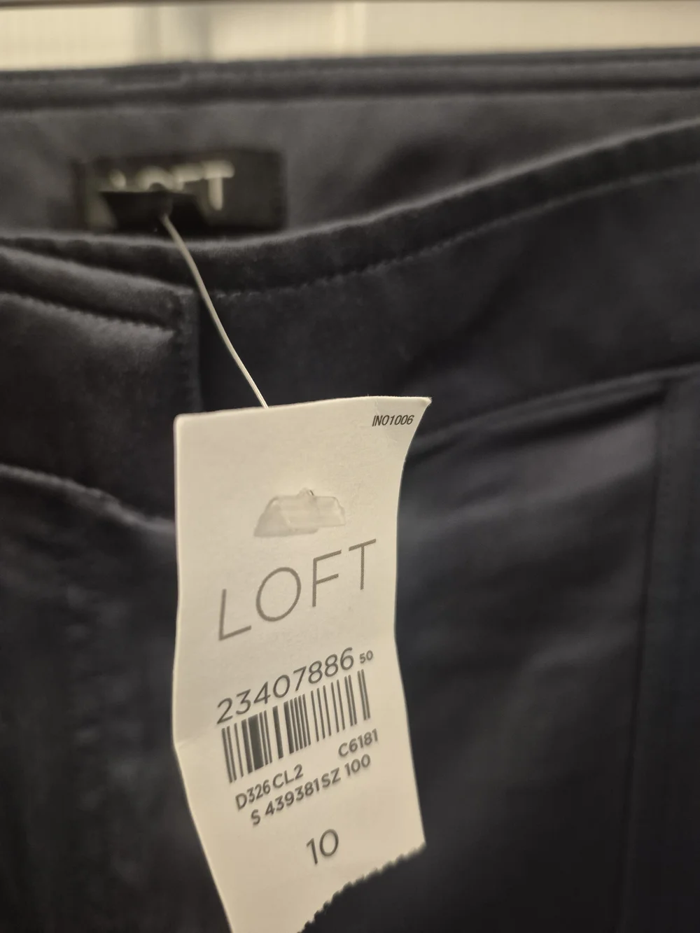 Loft NWT Women's Dark Gray Satin Jogger Pants
